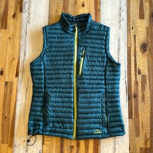 Women’s L.L. Bean lightweight vest.  Size Medium.